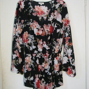 Umgee Floral Romper Small Black White Pink Flowers Shorts One Piece Textured